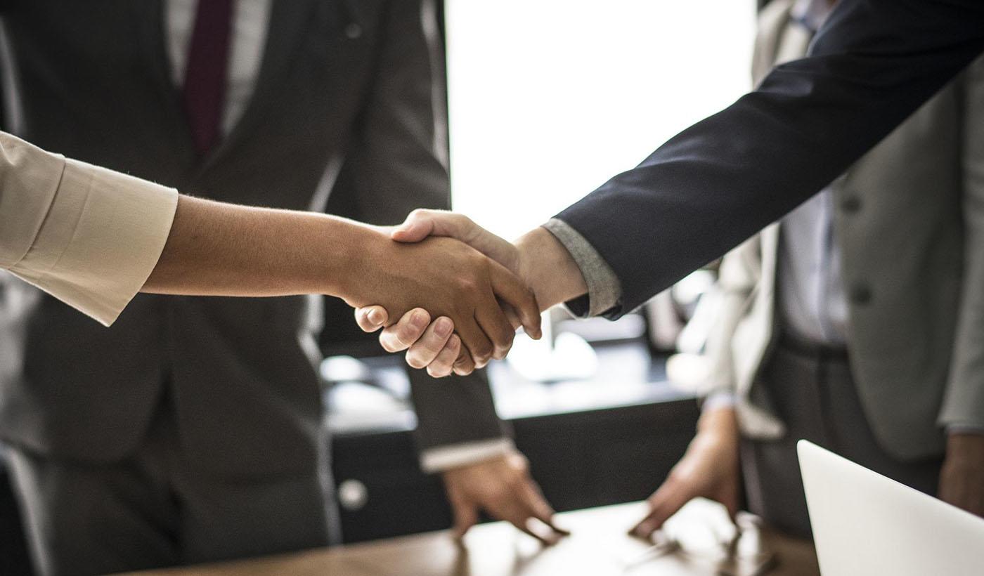 What to expect when dealing with Headhunters